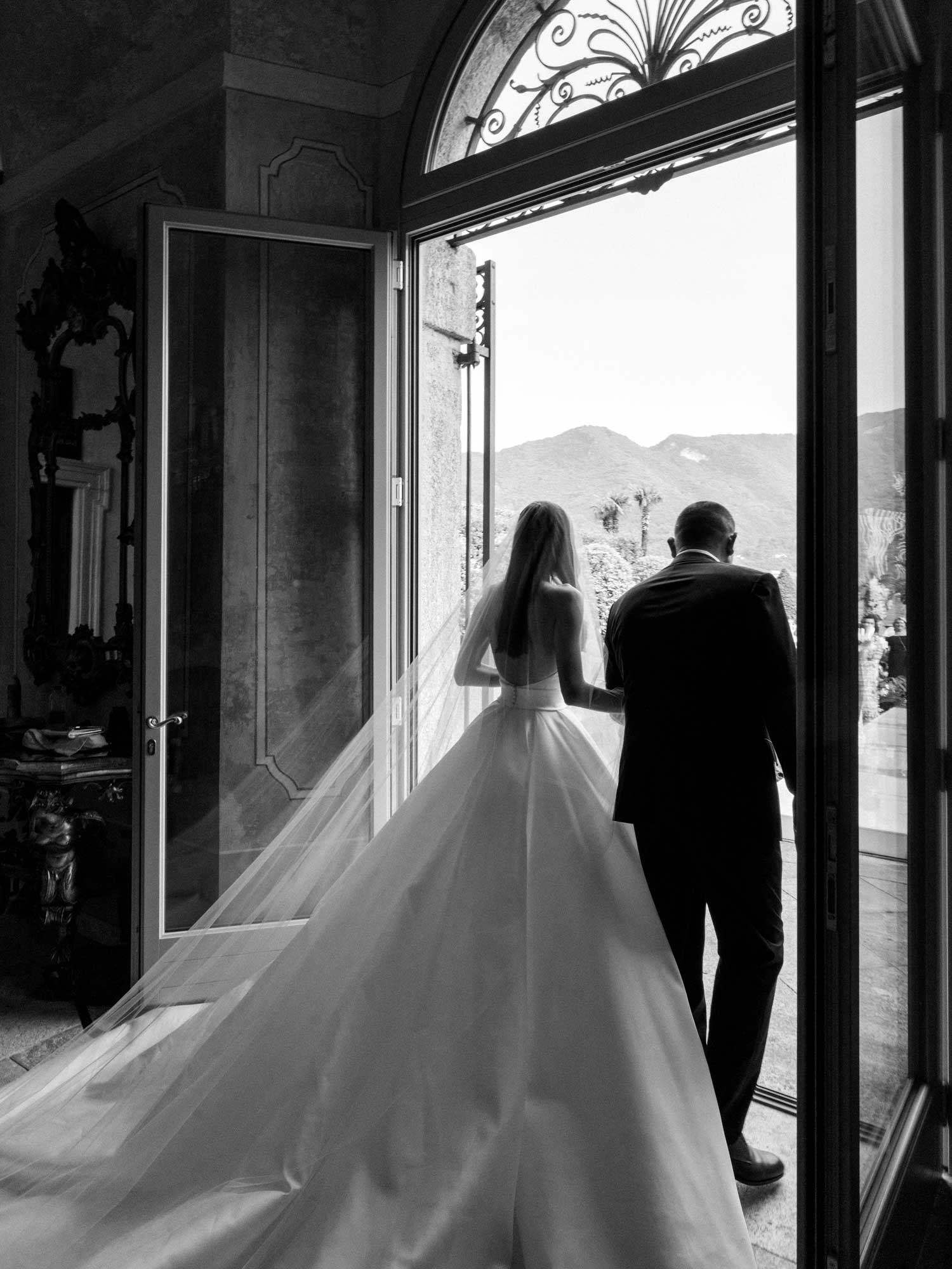 Alina Pavel Lake Como wedding photographer