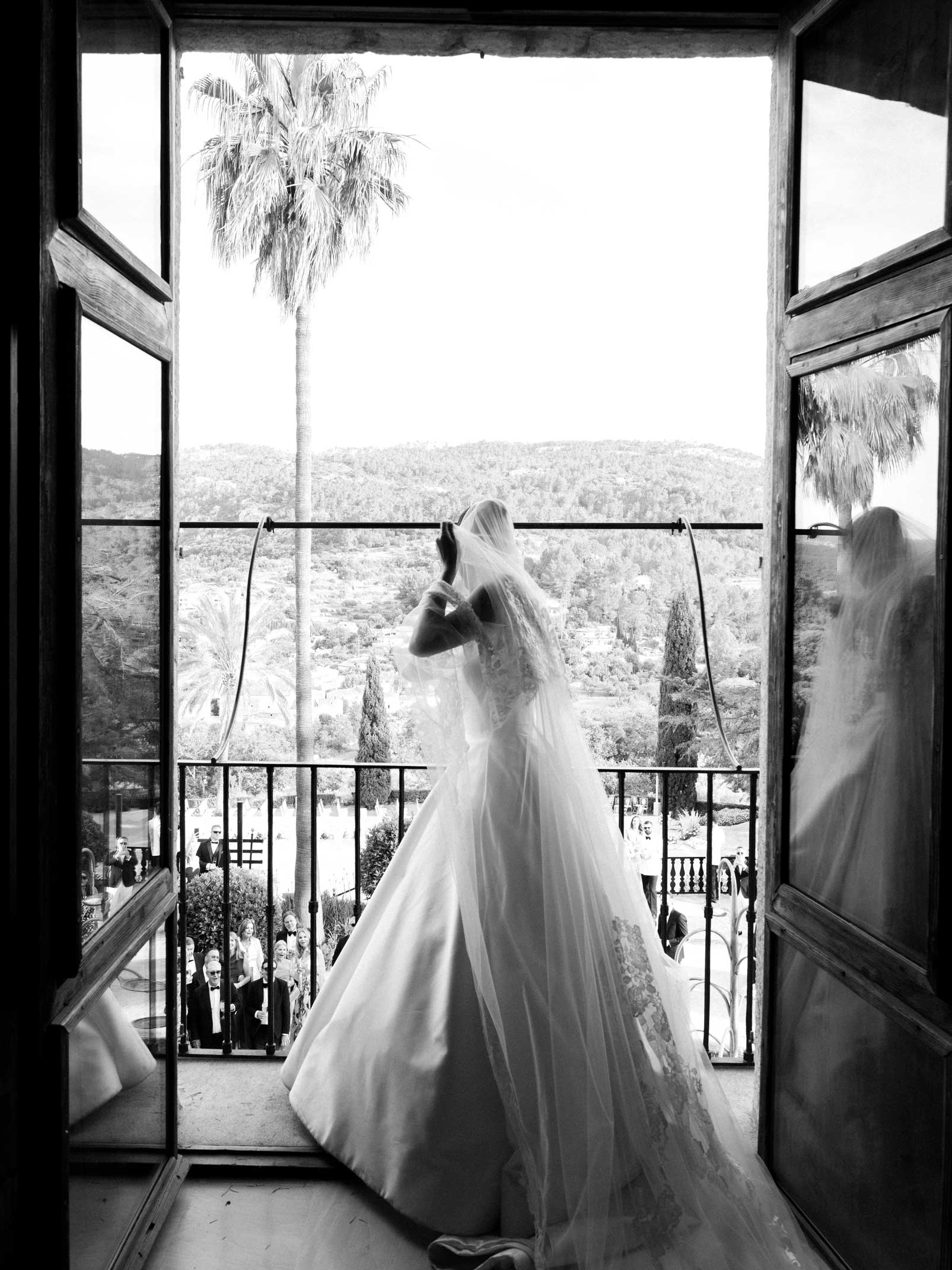 Sofia Bay Mallorca wedding photographer